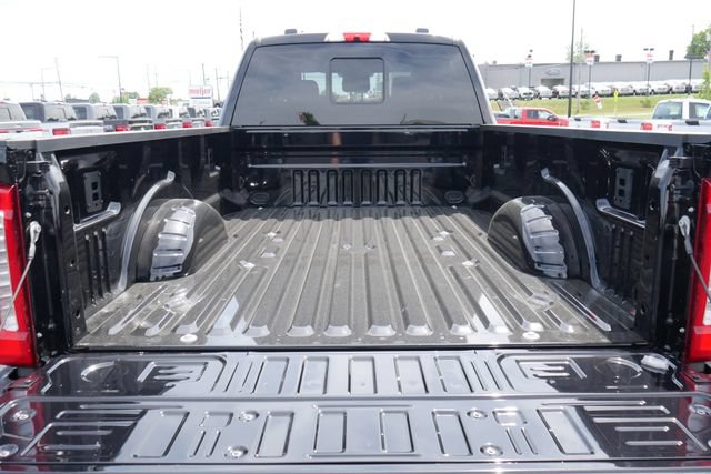 New 2026 Ford F350 Lariat w/ Chrome Package AWD/4WD image 11
