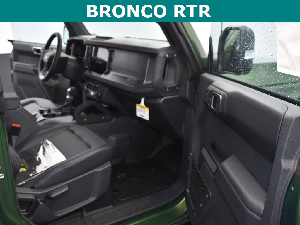 New 2025 Ford Bronco Badlands image 11