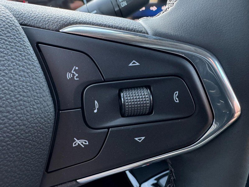 New 2026 Chevrolet Trax LT w/ Driver Confidence Package image 36