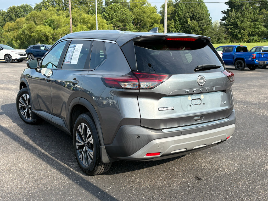 Used 2023 Nissan Rogue SV w/ SV Premium B Package FWD image 8
