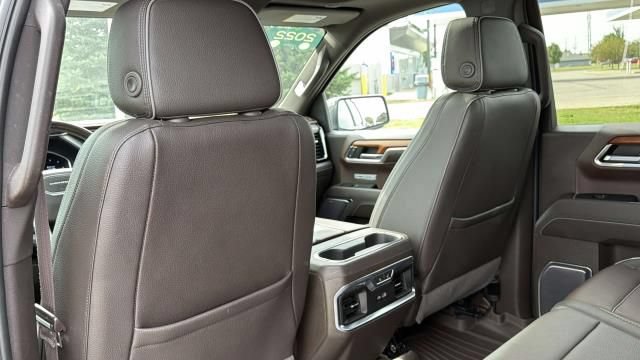 Certified 2022 GMC Sierra 1500 Denali w/ Denali Reserve Package AWD/4WD image 34