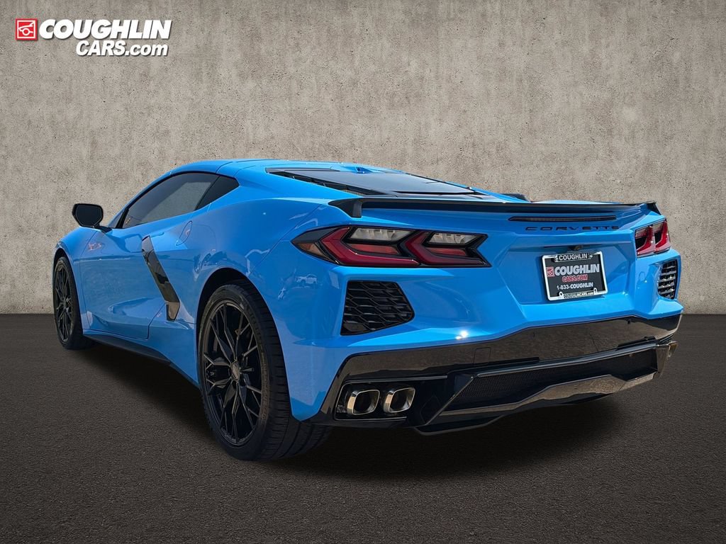 Used 2025 Chevrolet Corvette Stingray Preferred Cpe RWD image 6