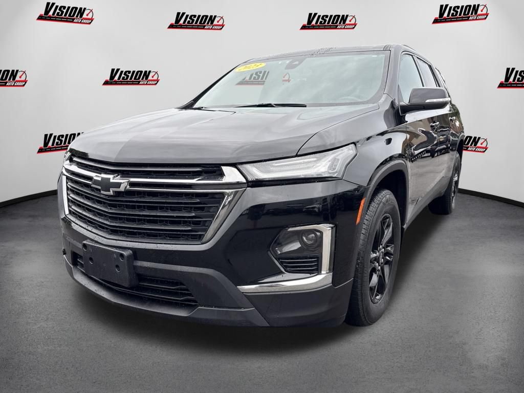 Used 2023 Chevrolet Traverse LS w/ Midnight/Sport Edition