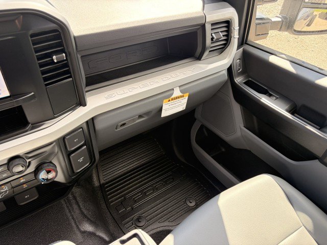 New 2027 Ford F450 XL w/ XL Chrome Package AWD/4WD image 20