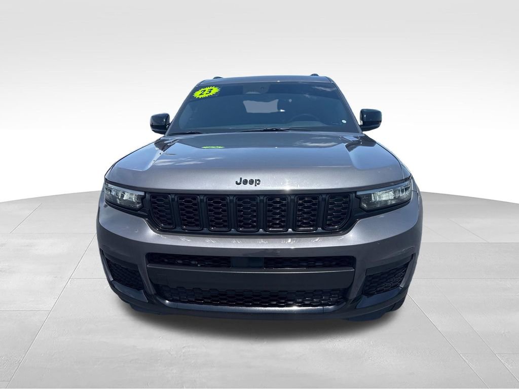 Used 2023 Jeep Grand Cherokee L Laredo AWD/4WD image 9