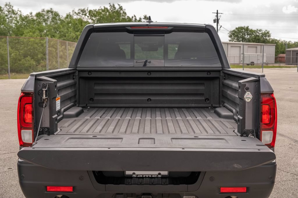 Used 2025 Honda Ridgeline TrailSport image 25