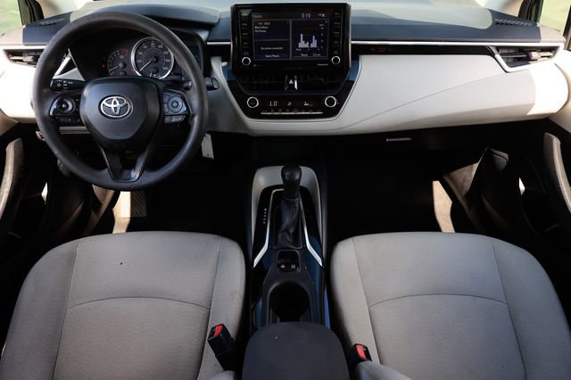 Used 2022 Toyota Corolla LE image 23