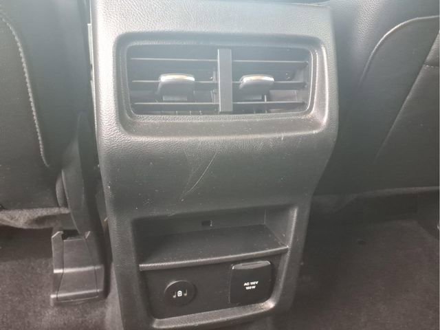 Used 2024 Ford Edge Titanium image 22