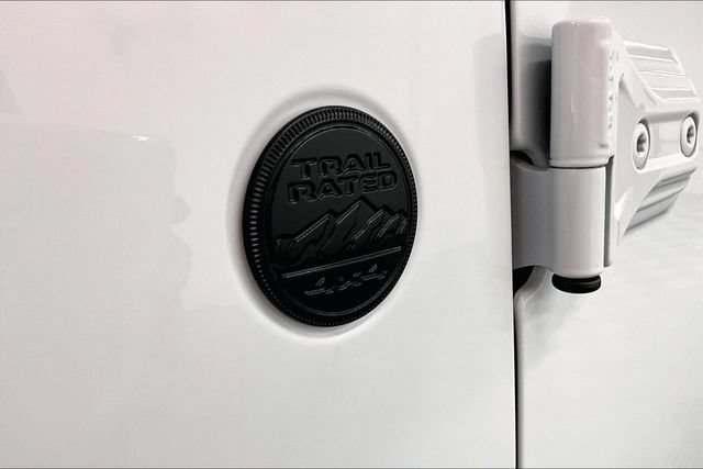 Used 2022 Jeep Wrangler Unlimited Sport AWD/4WD image 35