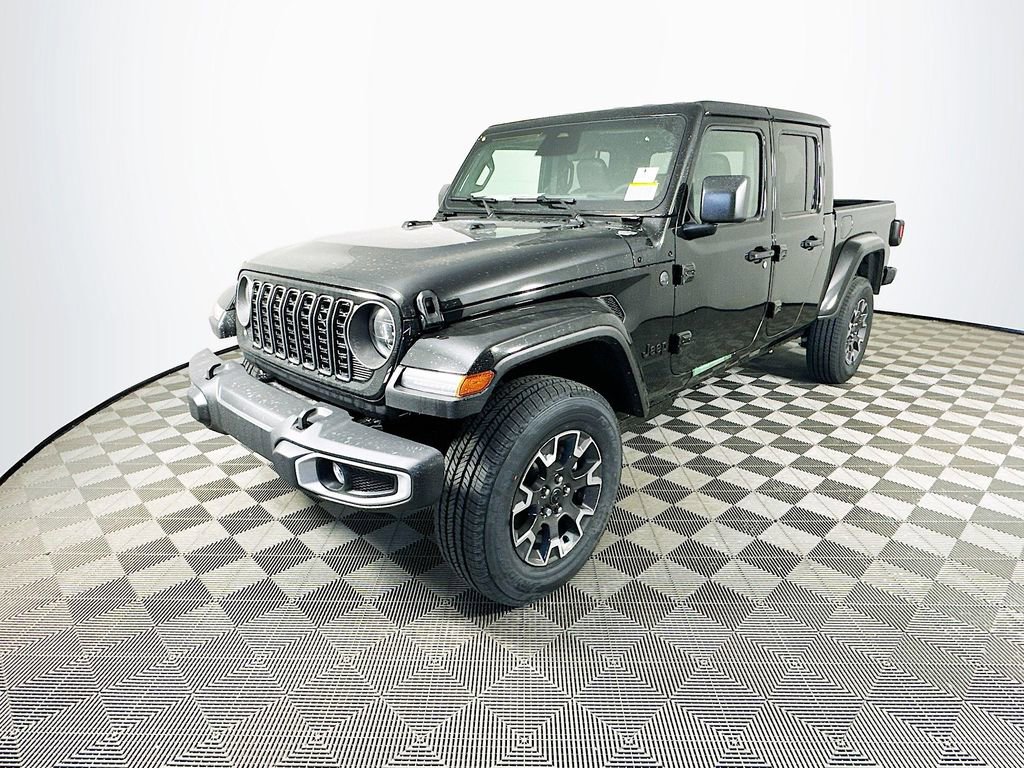New 2026 Jeep Gladiator Sahara image 5