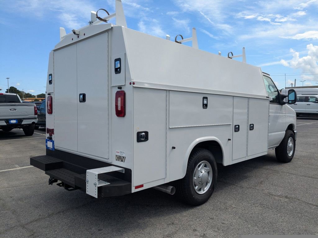 New 2026 Ford E-350 and Econoline 350 Super Duty w/ Power Equipment Group video 4