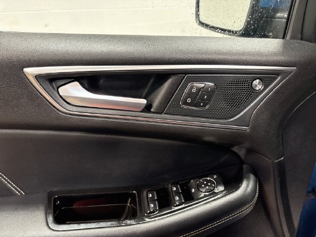 Used 2019 Ford Edge ST w/ Equipment Group 401A AWD/4WD image 17