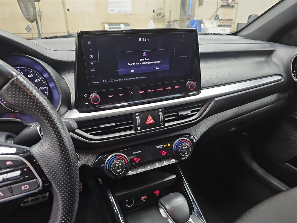 Used 2023 Kia Forte GT-Line image 19