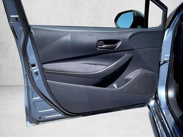 Used 2024 Toyota Corolla LE FWD image 17