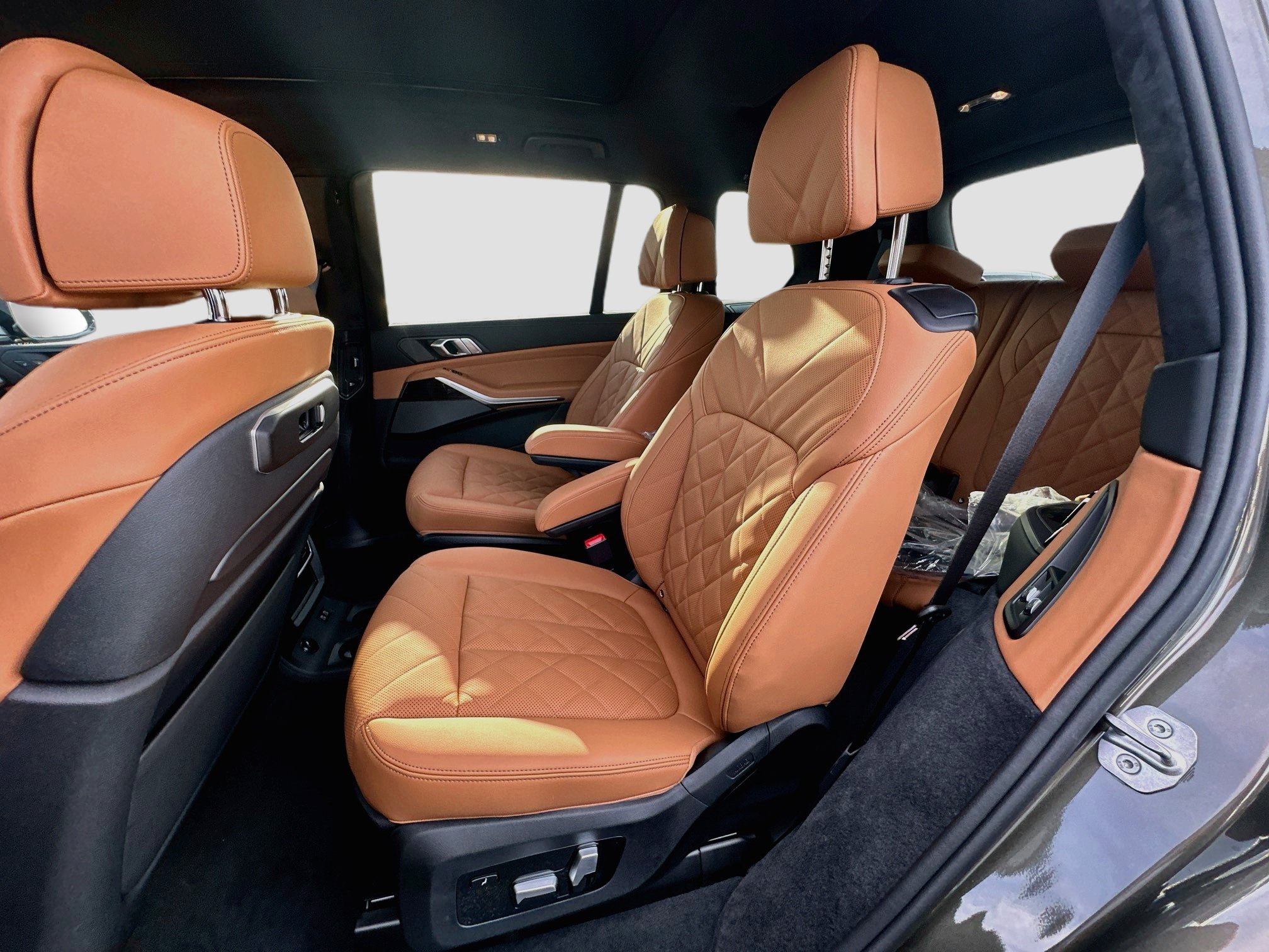 New 2027 BMW X7 xDrive40i w/ Executive Package AWD/4WD image 19