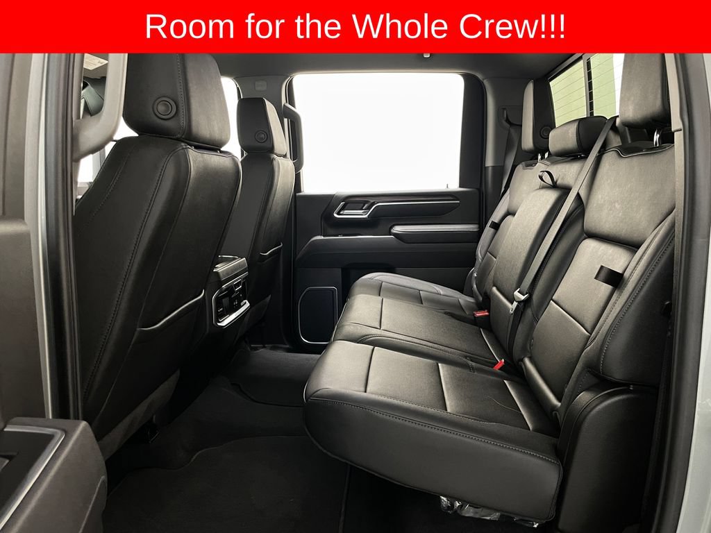 Used 2026 GMC Sierra 2500 SLT w/ SLT Premium Package AWD/4WD image 12