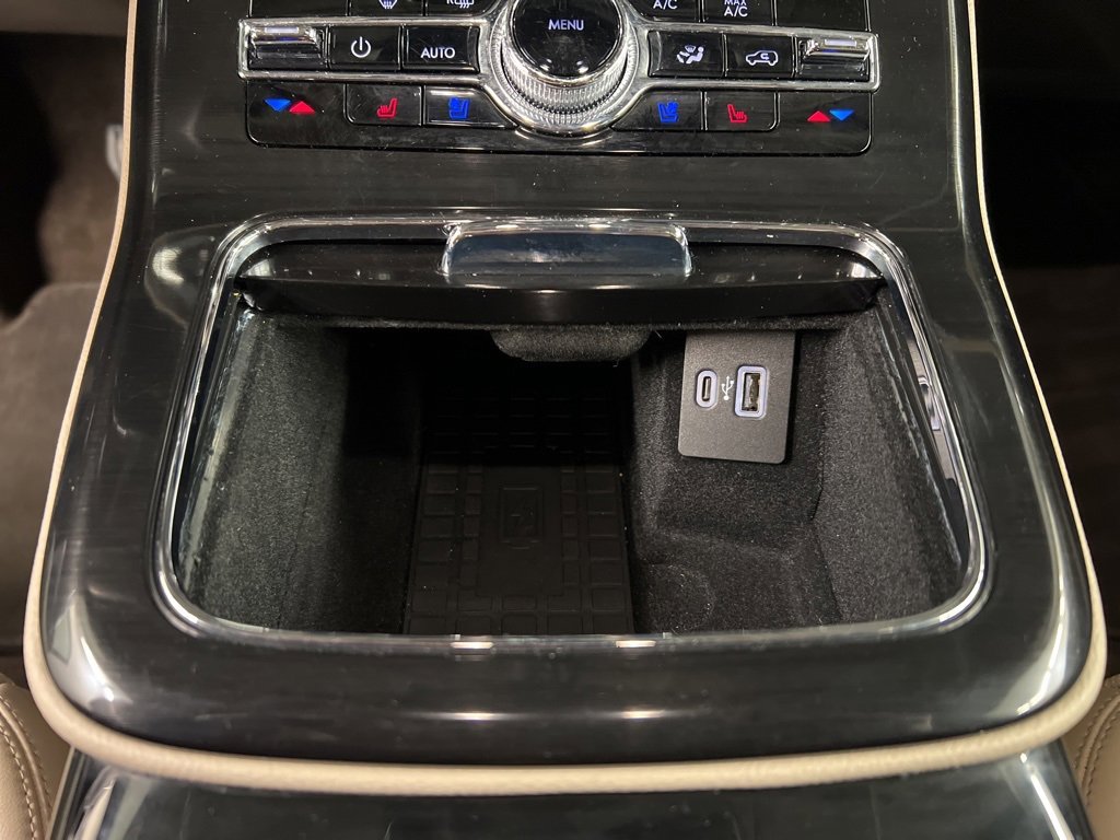 Certified 2022 Lincoln Nautilus Reserve image 14