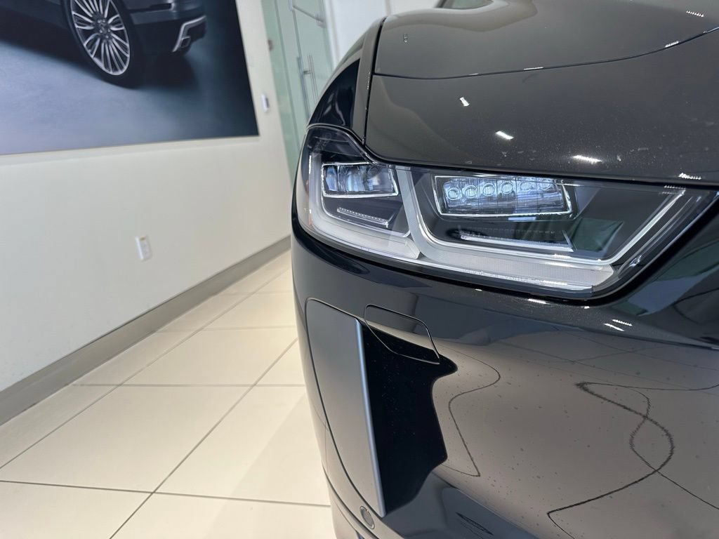 New 2024 Jaguar I-PACE R-Dynamic HSE AWD/4WD image 5