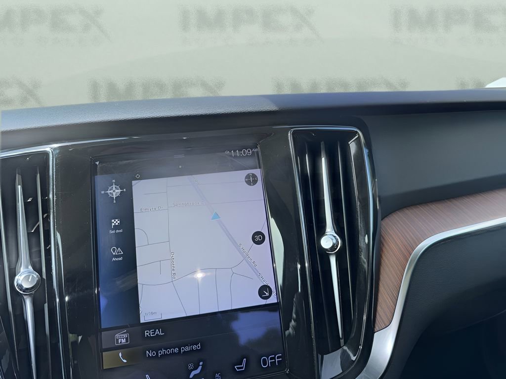 Used 2021 Volvo S60 T5 Momentum image 19