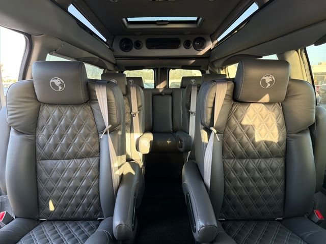 New 2025 Chevrolet Express 2500 Work Van 3D Extended Cargo Van w/ Driver Convenience Package image 24