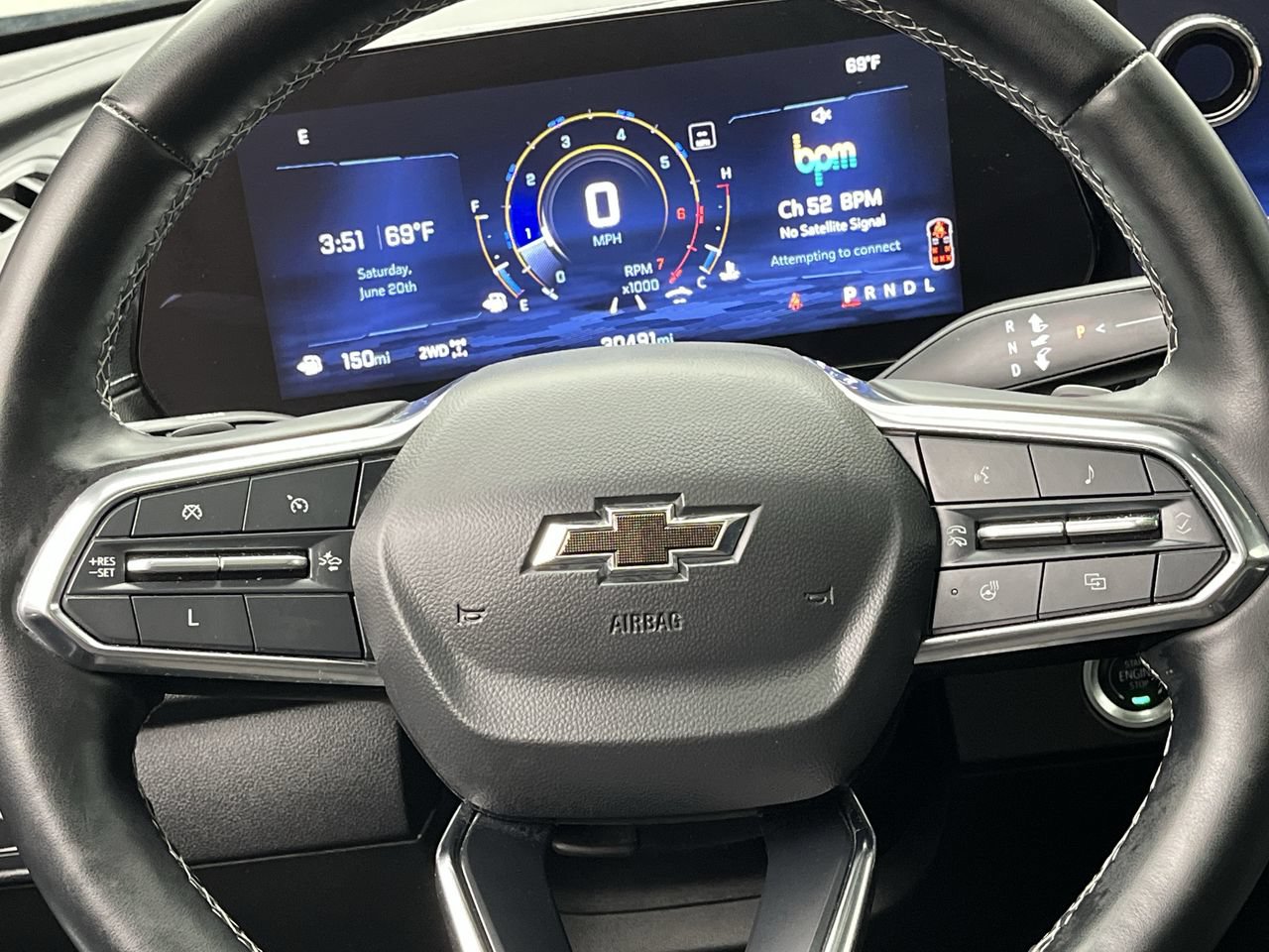 Certified 2024 Chevrolet Traverse LT w/ Midnight/Sport Edition AWD/4WD image 16