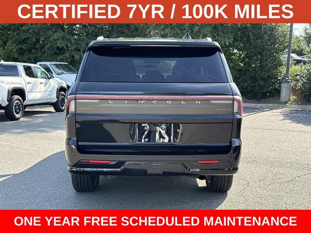 Used 2025 Lincoln Navigator L Reserve AWD/4WD image 3