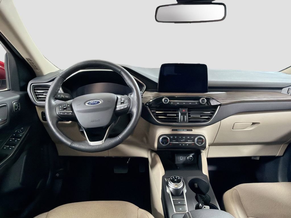 Used 2020 Ford Escape Titanium w/ Titanium Premium Package 2.0 AWD/4WD image 26