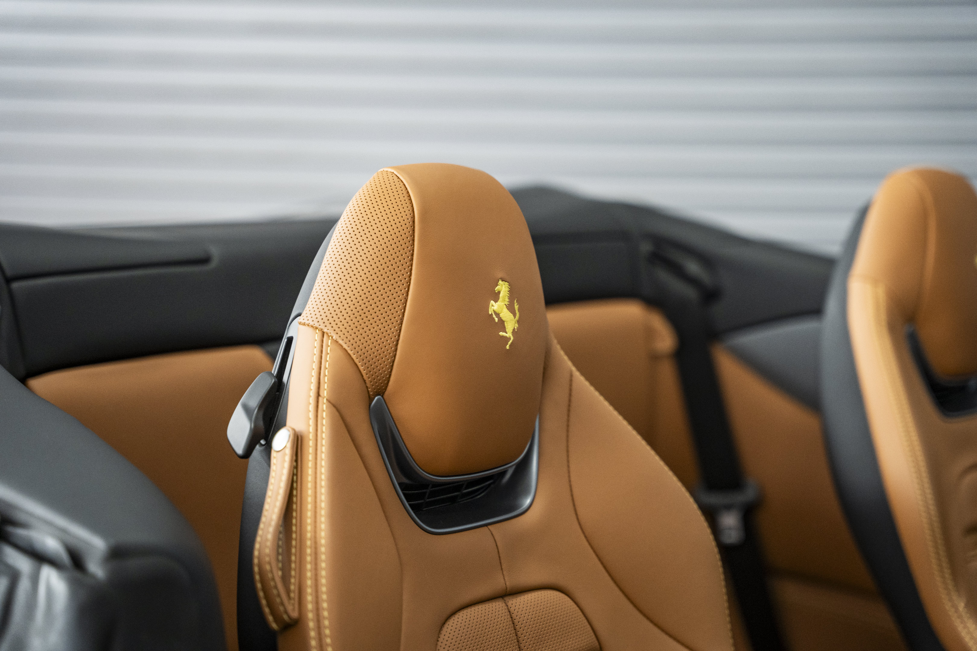 Used 2022 Ferrari Portofino M RWD image 28