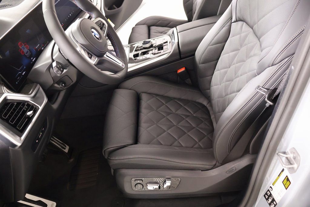 New 2026 BMW X5 M60i w/ Executive Package AWD/4WD image 12