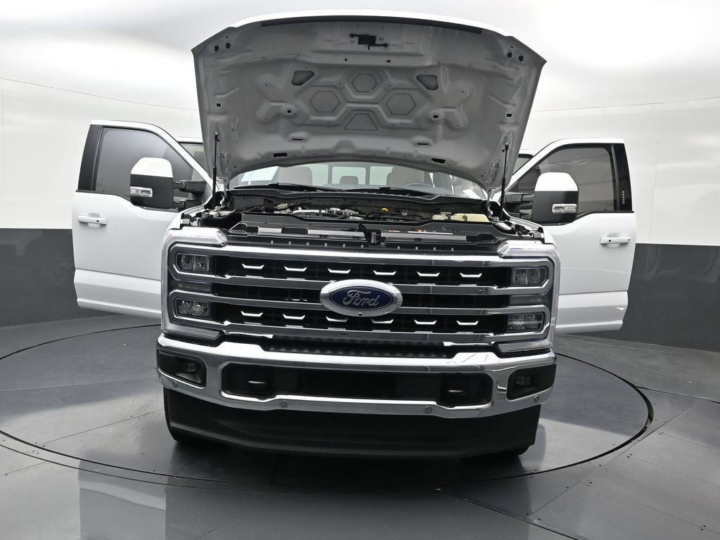 Used 2023 Ford F250 Lariat w/ Lariat Ultimate Package image 40
