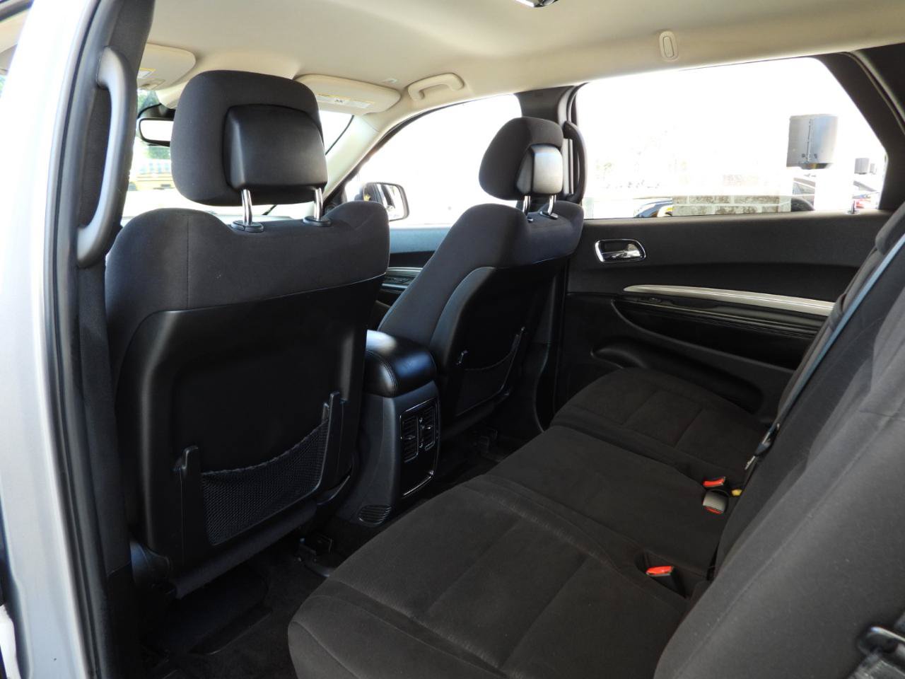 Used 2018 Dodge Durango SXT w/ 3rd Row Seating Group RWD image 43