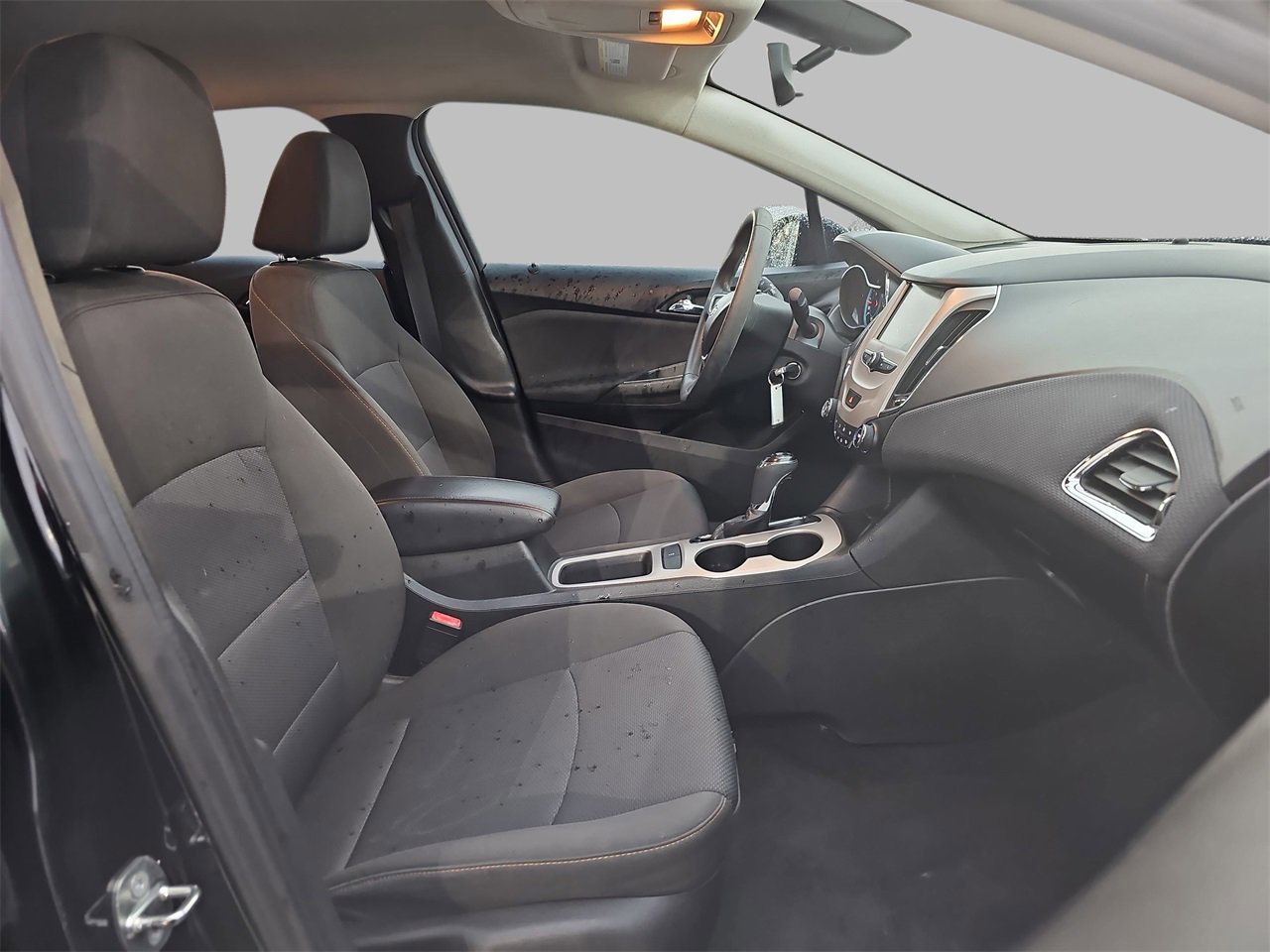 Used 2018 Chevrolet Cruze LS image 13