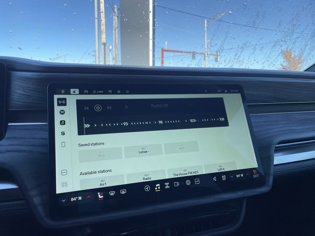 Used 2022 Rivian R1T Launch Edition image 13