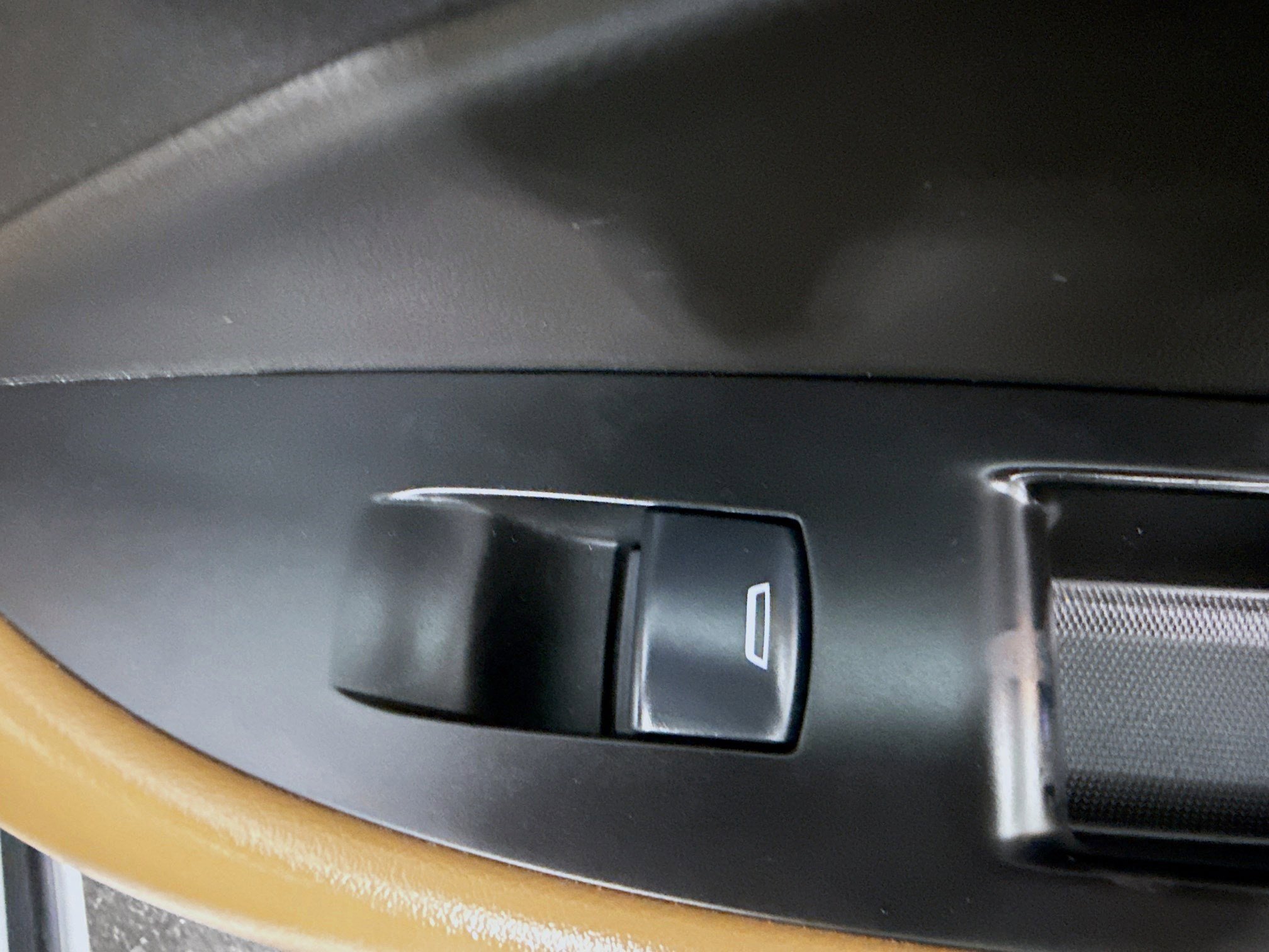 Used 2017 Buick LaCrosse Essence image 31