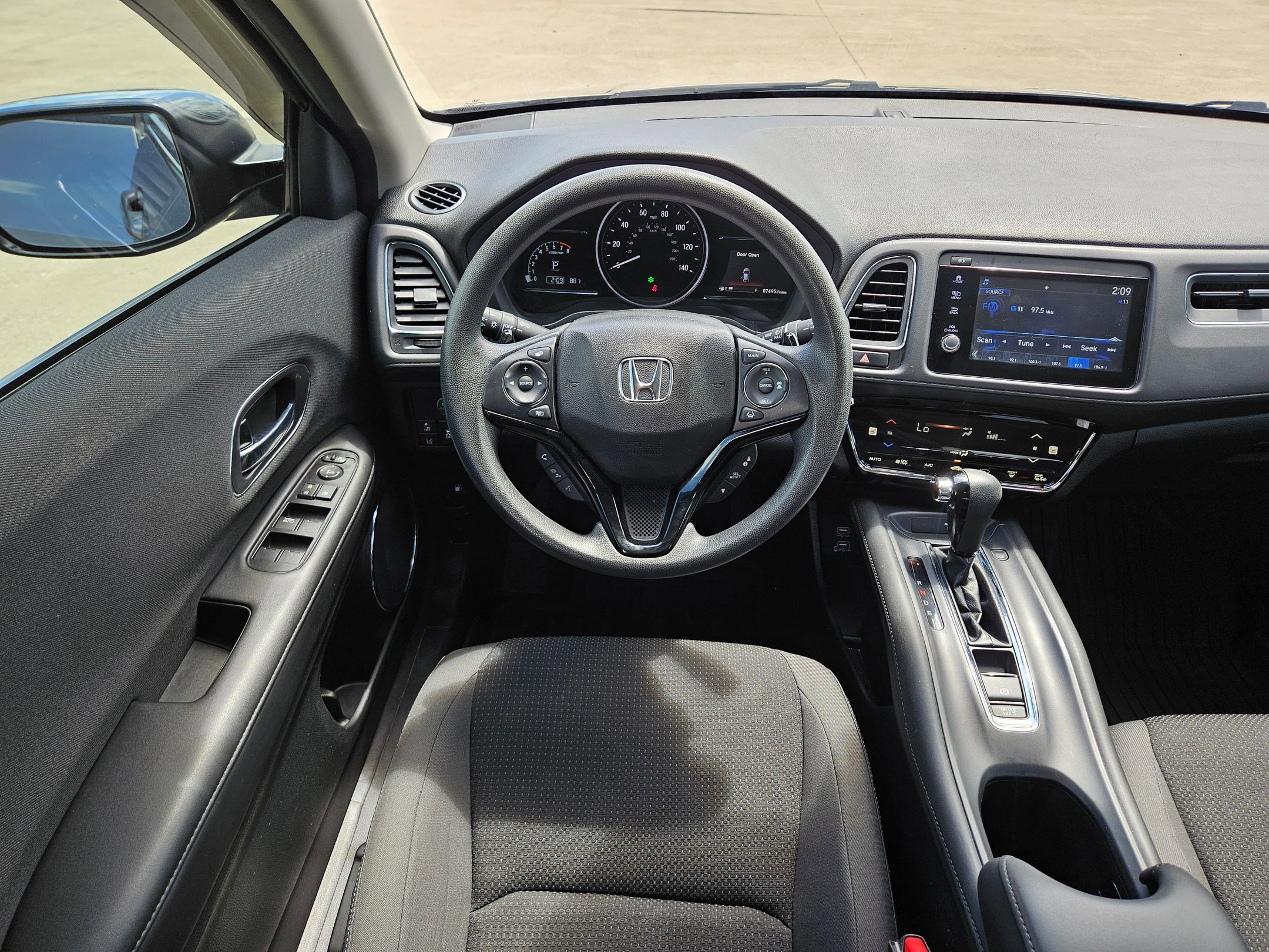 Used 2021 Honda HR-V EX image 27