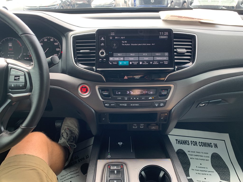 Used 2025 Honda Ridgeline RTL image 17