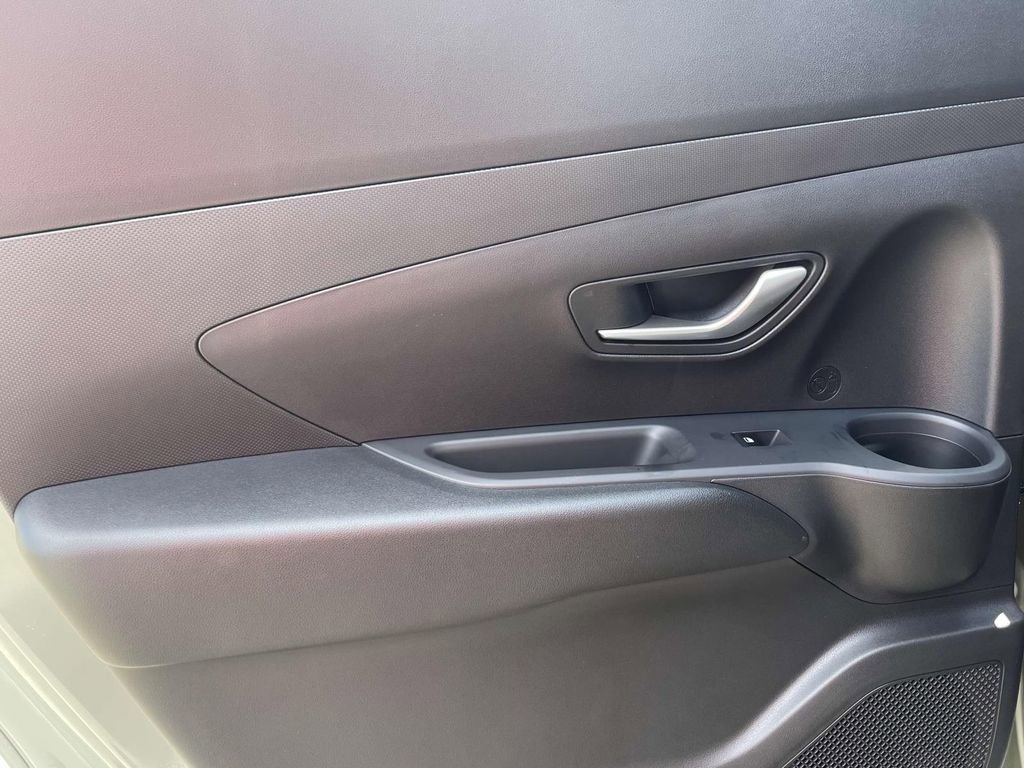 New 2025 Hyundai Santa Cruz SEL FWD image 9