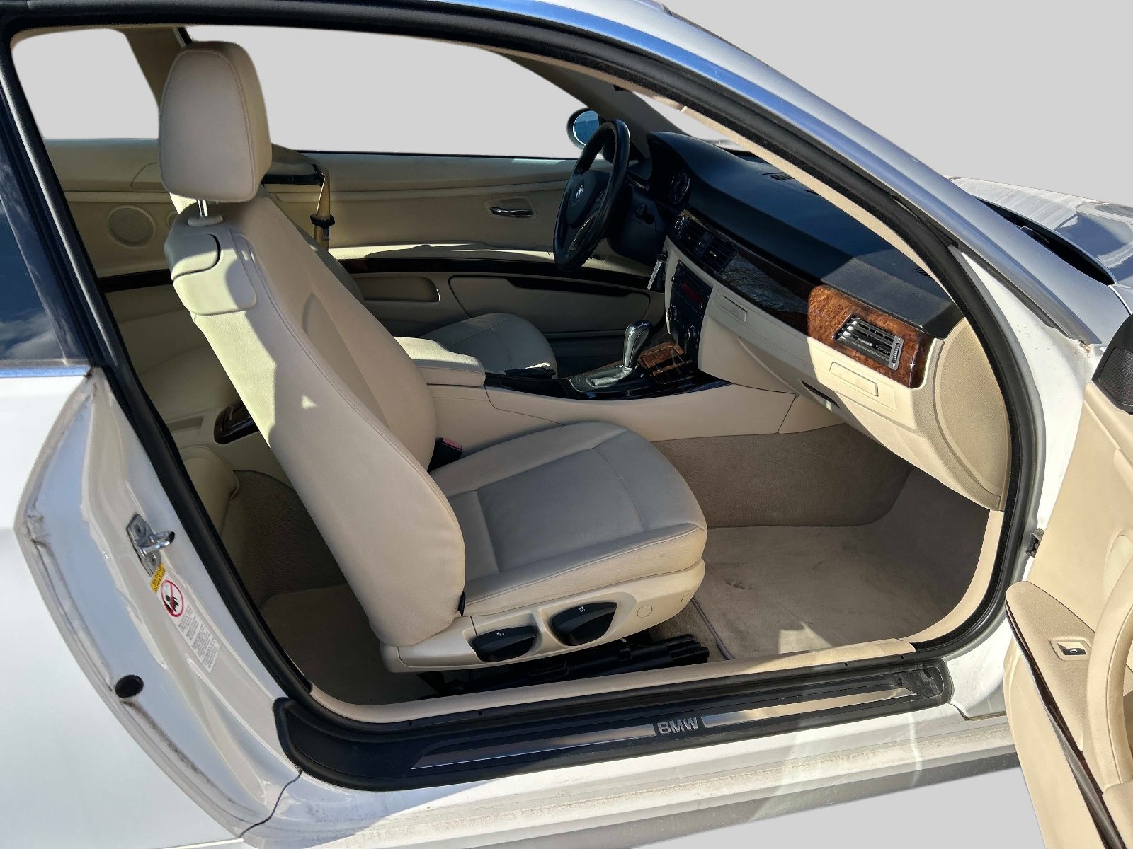 Used 2008 BMW 328i Coupe image 11