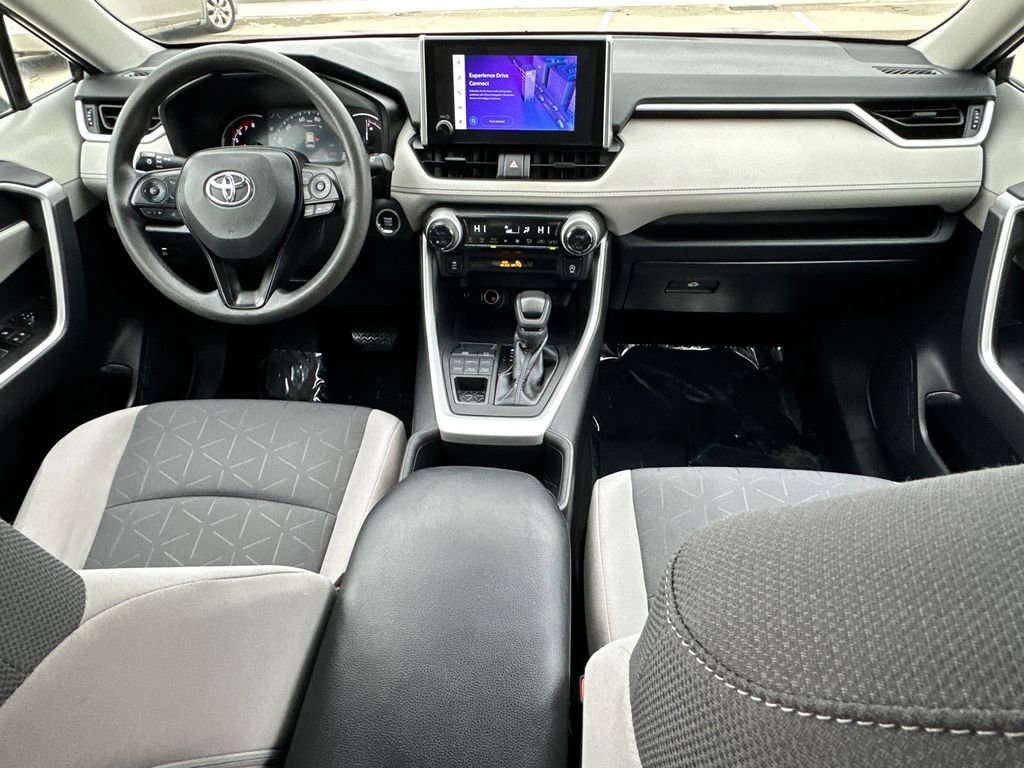 Used 2024 Toyota RAV4 XLE image 14