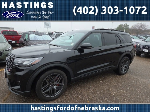 Certified 2025 Ford Explorer ST image 1