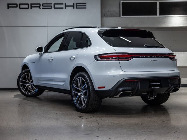 New 2026 Porsche Macan image 3