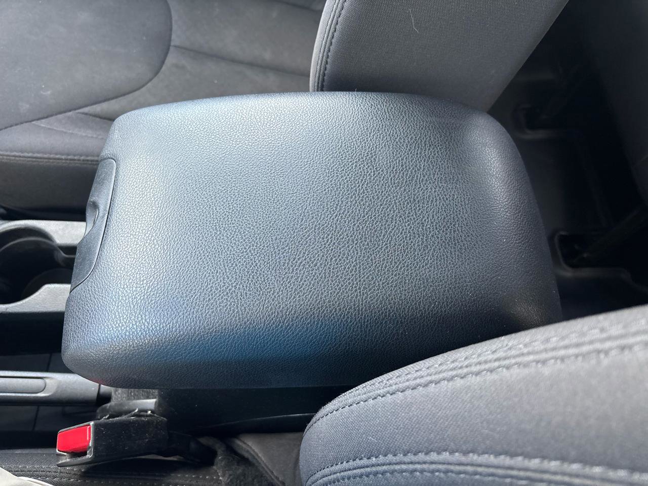 Used 2018 Jeep Wrangler Unlimited Sport S image 25