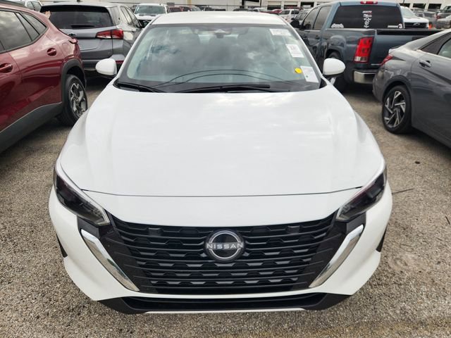 Used 2025 Nissan Sentra SV image 2