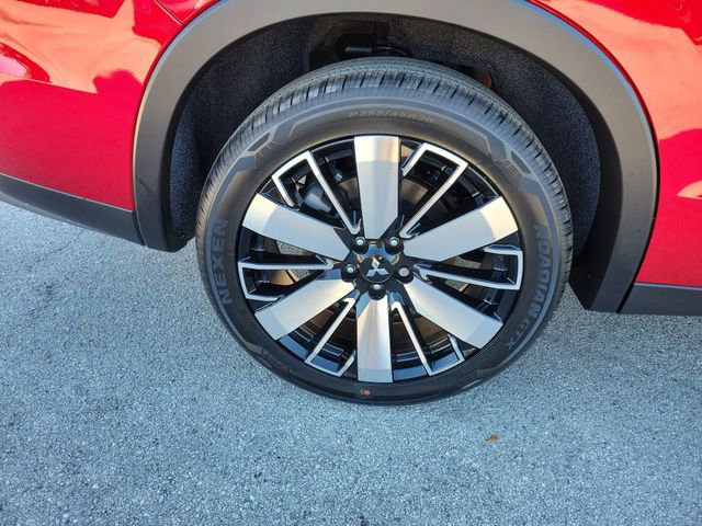 New 2026 Mitsubishi Outlander SE image 7