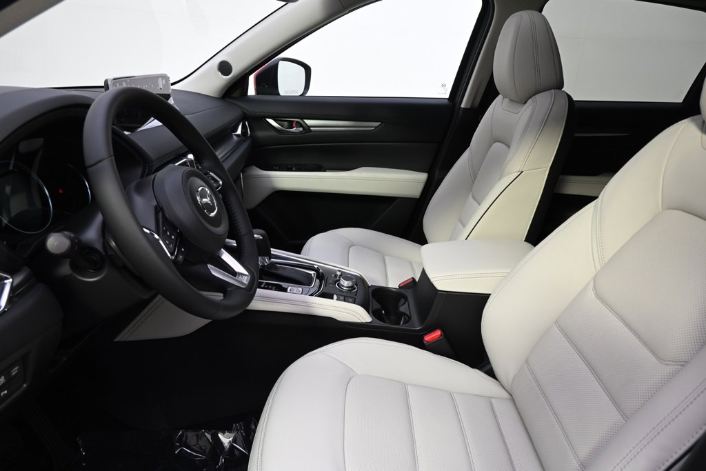 New 2025 MAZDA CX-5 AWD 2.5 S w/ Premium Plus Pkg image 13