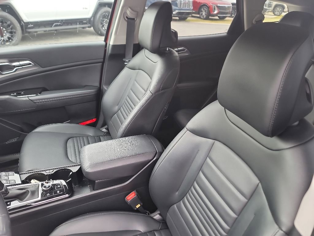 Certified 2023 Kia Sportage SX FWD image 8