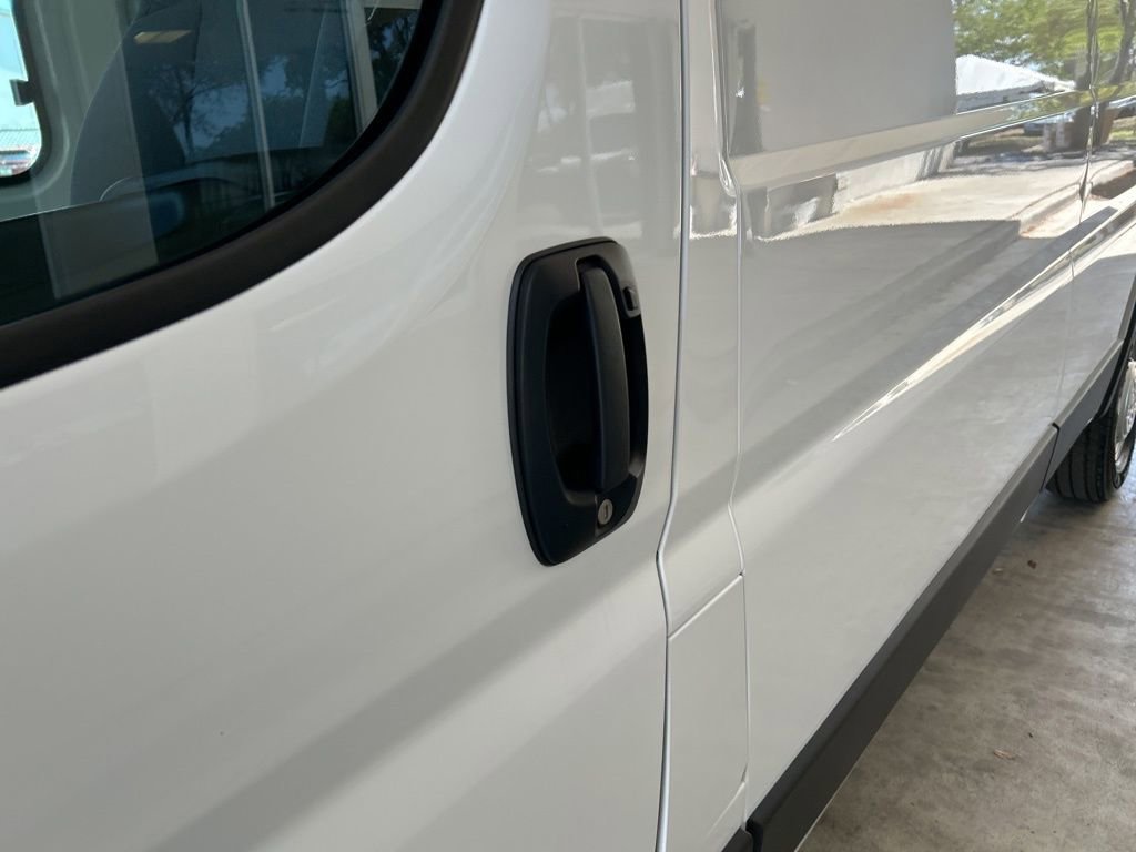 Used 2024 RAM ProMaster 3500 w/ Delivery Van Package image 17