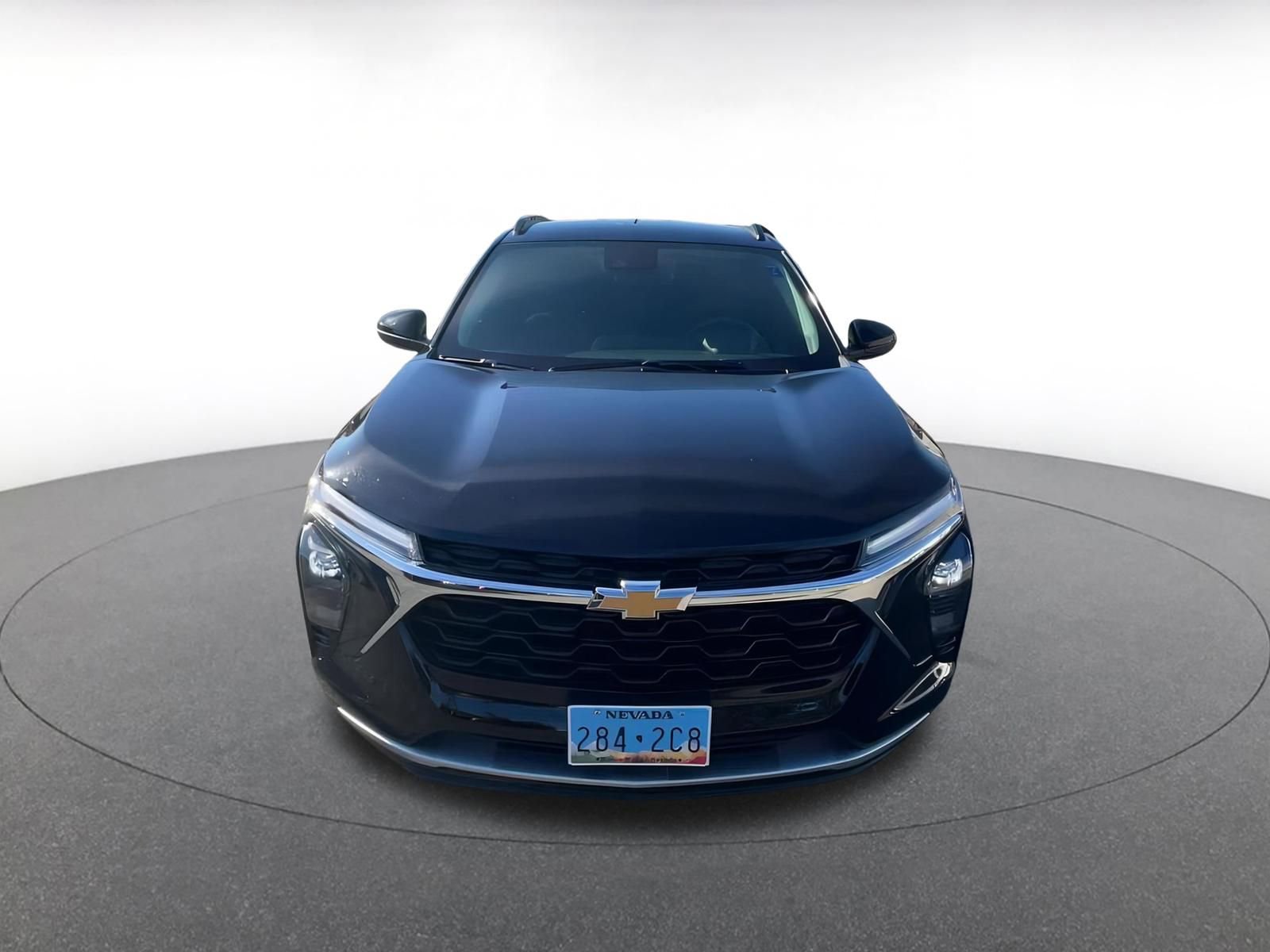 Used 2025 Chevrolet Trax LT image 4