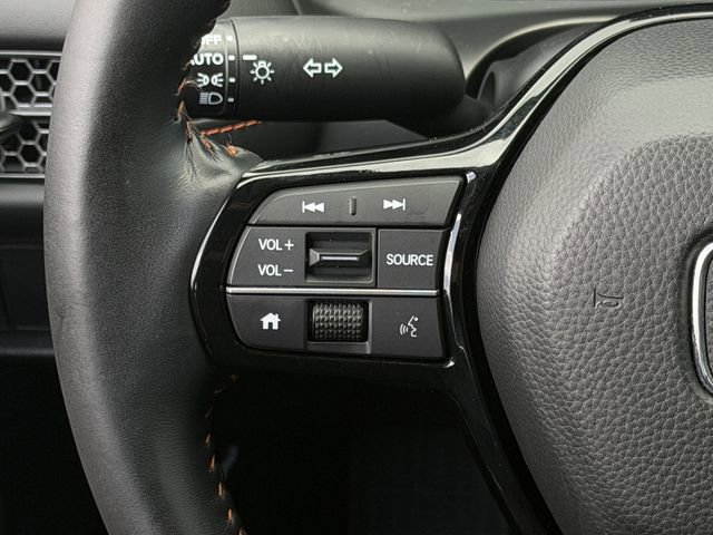 Used 2025 Honda HR-V Sport image 14