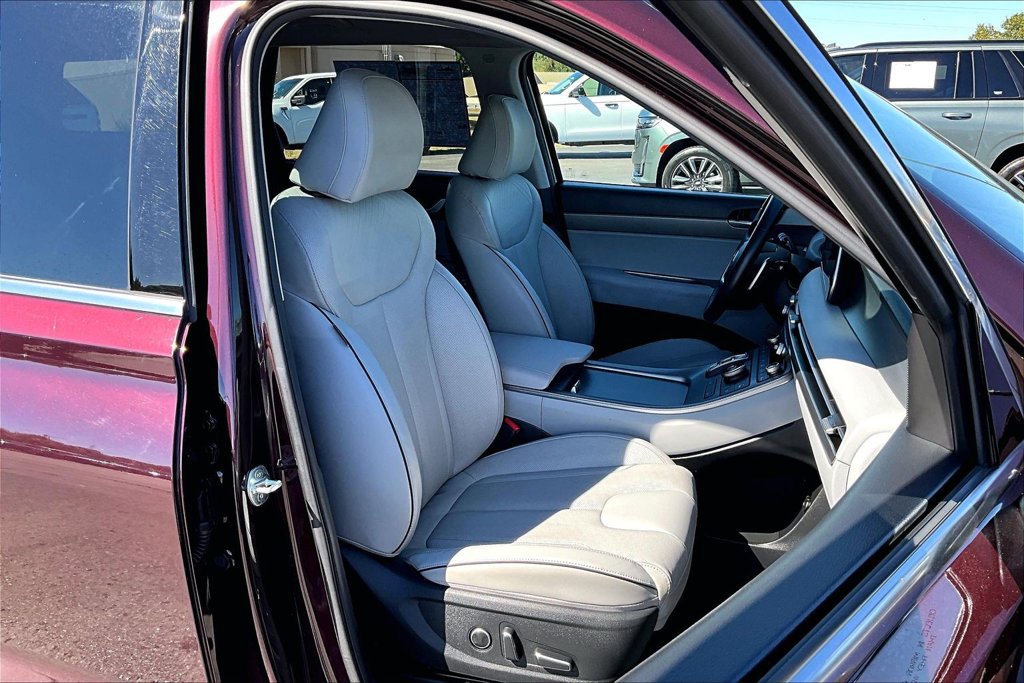 Used 2024 Hyundai Palisade SEL FWD image 31